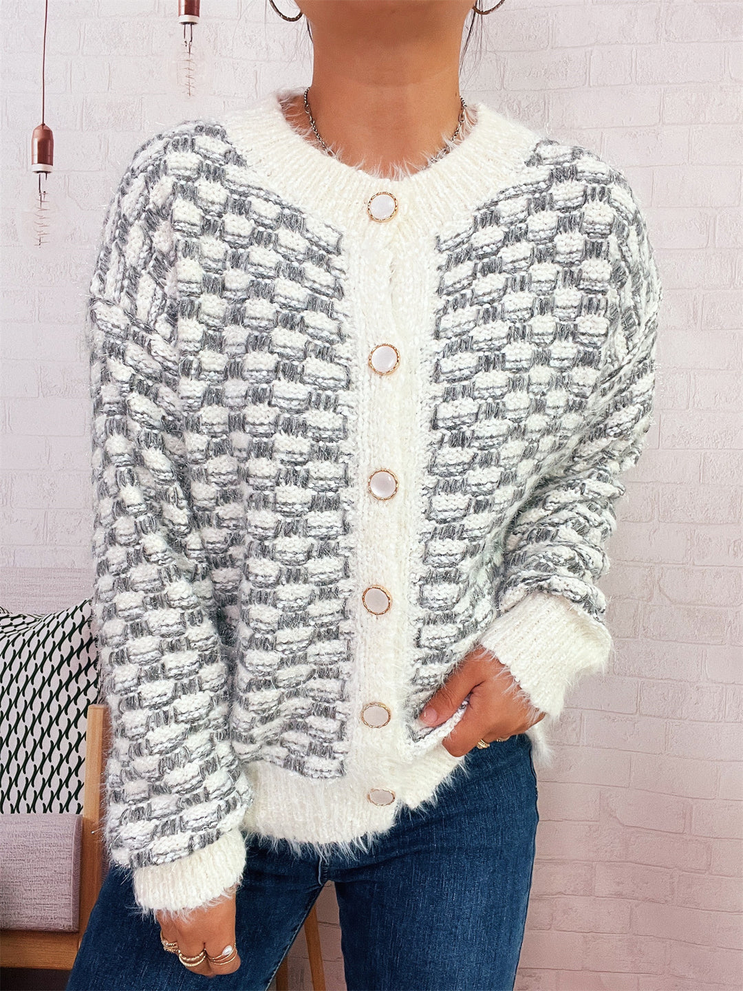 Damen gemütlicher Strickcardigan mit dekorativem Knopfdesign R&B