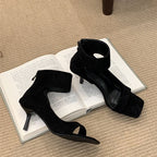 Damen elegante High Heel Sandalen mit offener Zehenpartie und modernen Riemchen R&B