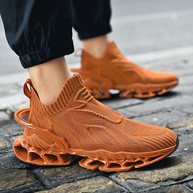 Damen hochentwickelte Sneaker mit nahtlosem Strick-Obermaterial und innovativem Sohlenprofil R&B