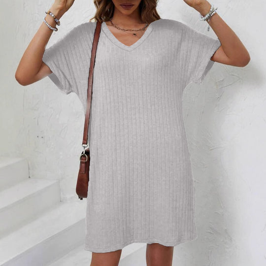 Damen lässiges Freizeitkleid mit V-Ausschnitt und feiner Rippstruktur R&B