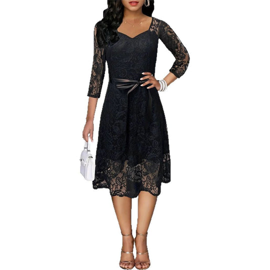 Damen Spitzenkleid mit Taillengürtel und eleganten Halbärmeln R&B