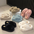 Damen Flauschige Hausschuhe mit elegantem Knöchelriemen