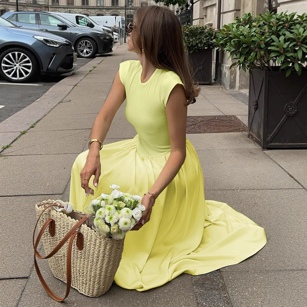 Damen Langes figurumspielendes Sommerkleid mit Längsnaht und elegantem Bund R&B