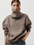 Damen Gemusterter Strickpullover mit hohem Kragen und Halbreißverschluss R&B