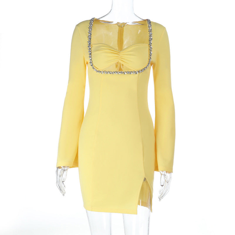 Damen angesagtes Mini-Kleid mit raffiniertem Rückenausschnitt und funkelndem Dekolleté R&B