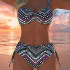 Damen Bikini-Set mit stilvollem Karomuster und goldfarbenen Akzenten