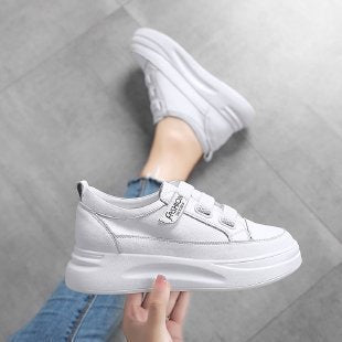 Damen Bequeme Slip-On Sneakers mit elastischen Riemen