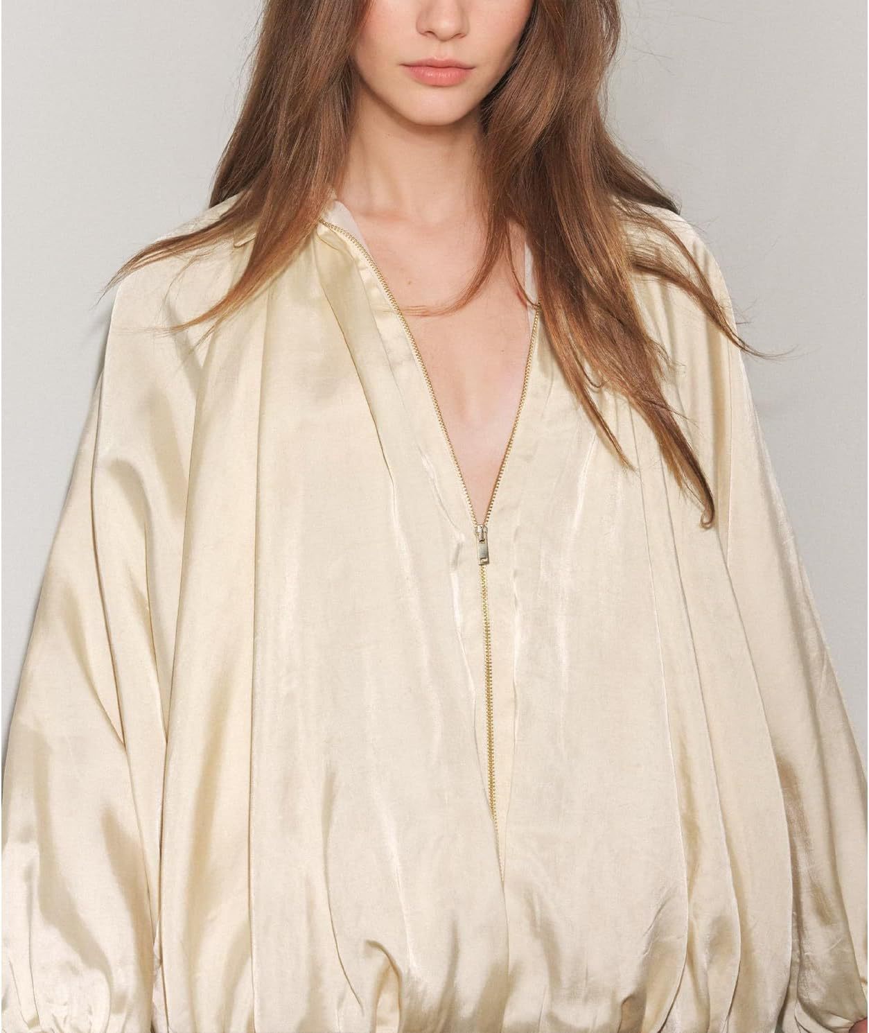 Damen Oversize Satinjacke mit Reißverschluss und elastischem Bündchen R&B