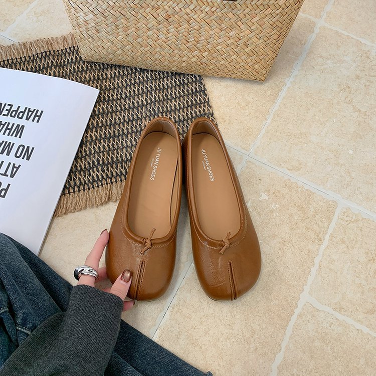 Damen Ballerina-Schuhe mit modischen Einschnitten und bequemer Sohle R&B