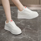 Damen Plattform Sneakers mit robustem Sohlenprofil und sportlichem Design R&B
