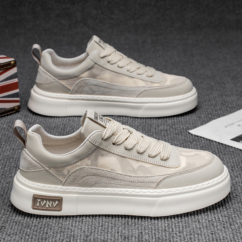 Damen Sneakers mit trendigem Camouflage-Muster von