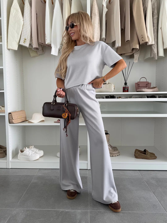 Damen lässiges Lounge-Set mit cropped T-Shirt und weitem Hosen R&B