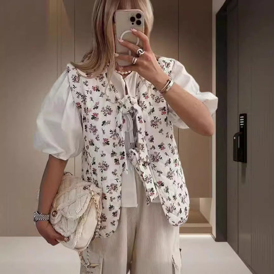 Damen Bluse mit floralen Akzenten und hübschem Bindeband R&B