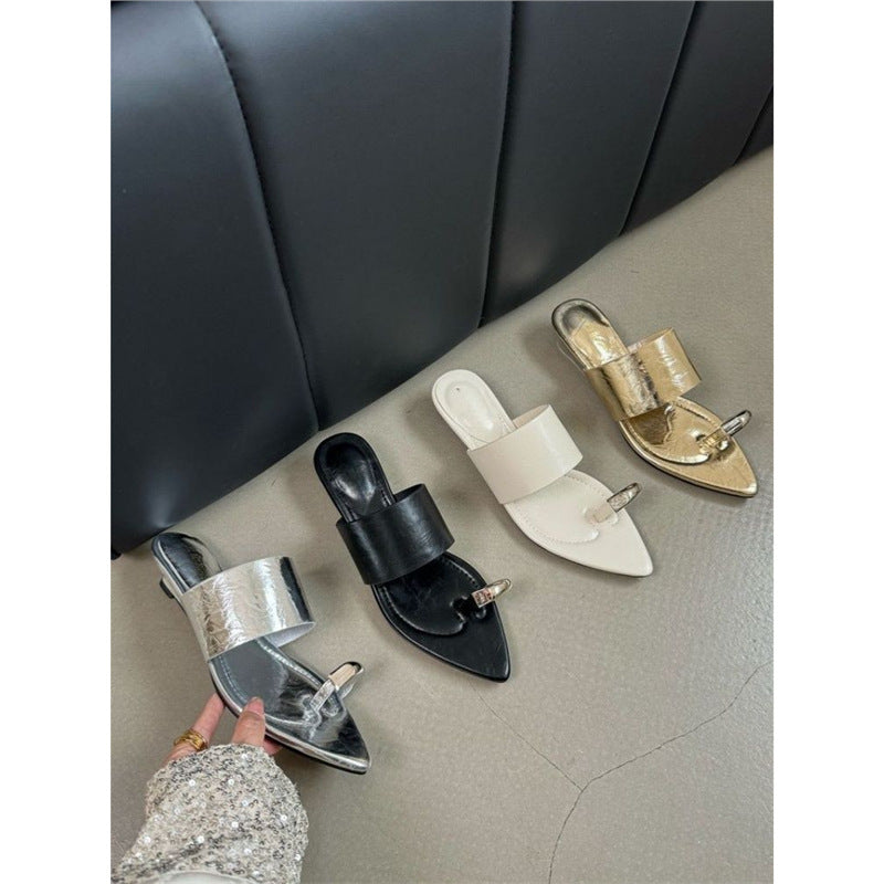 Damen elegante flache Mules mit spitzem Design und Glanzfinish R&B