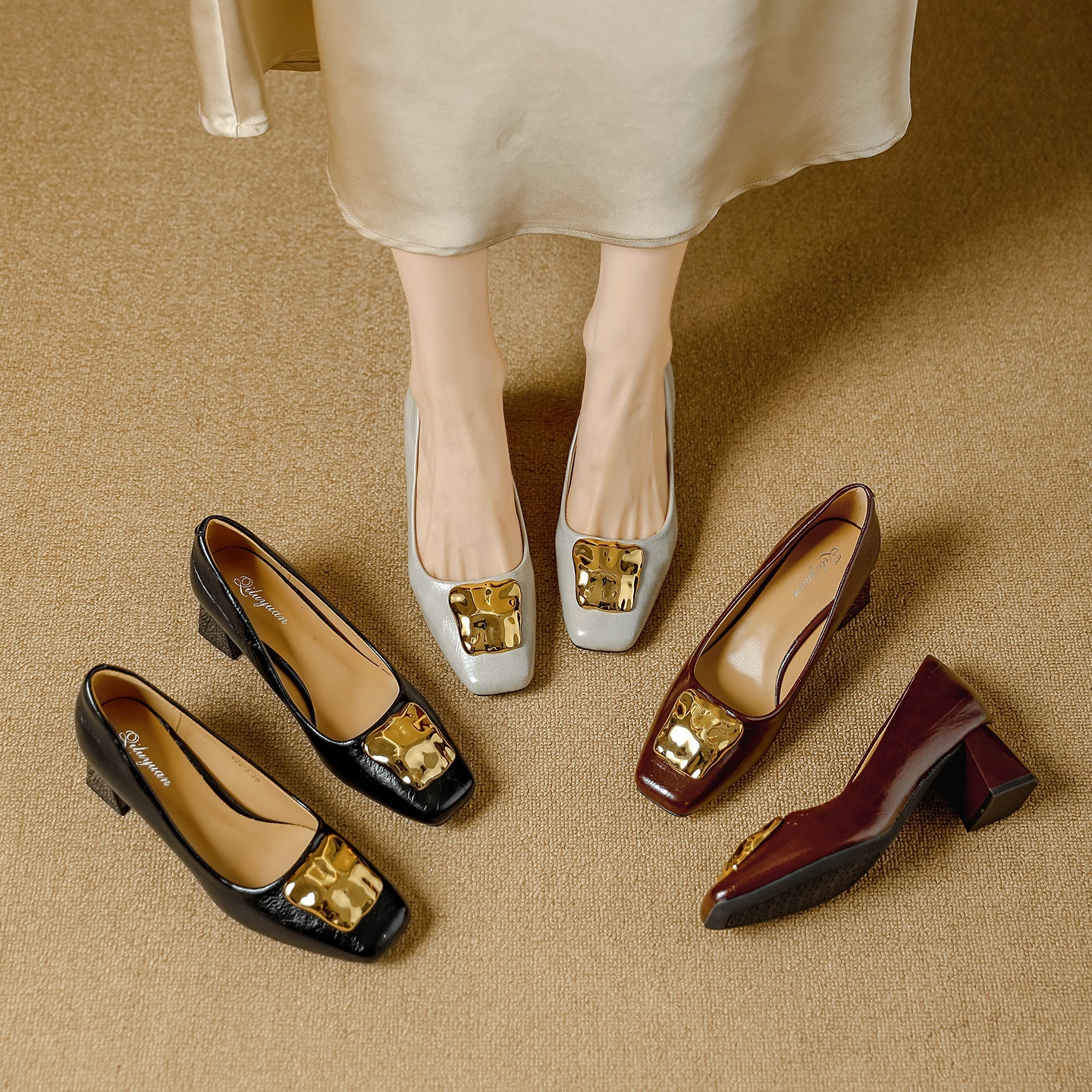 Damen Komfortable Blockabsatz-Pumps mit dekorativem Schmuckdetail