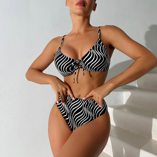Damen Bikini-Set mit verspieltem Wickeldesign und elastischen Trägern R&B