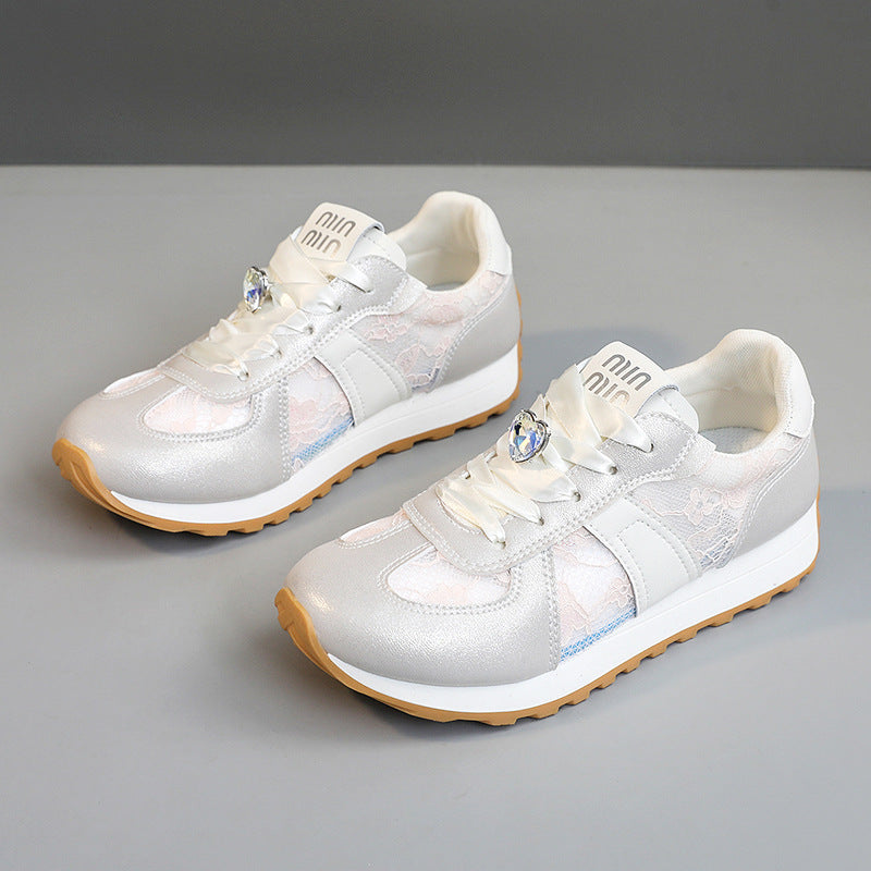 Damen sportliche Sneakers mit funkelndem Kristall und atmungsaktiver Oberfläche R&B