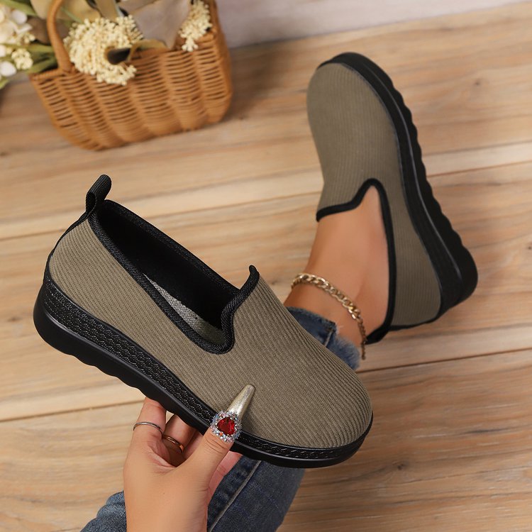 Damen Komfortable Slipper mit flexiblem Elastik-Einsatz R&B