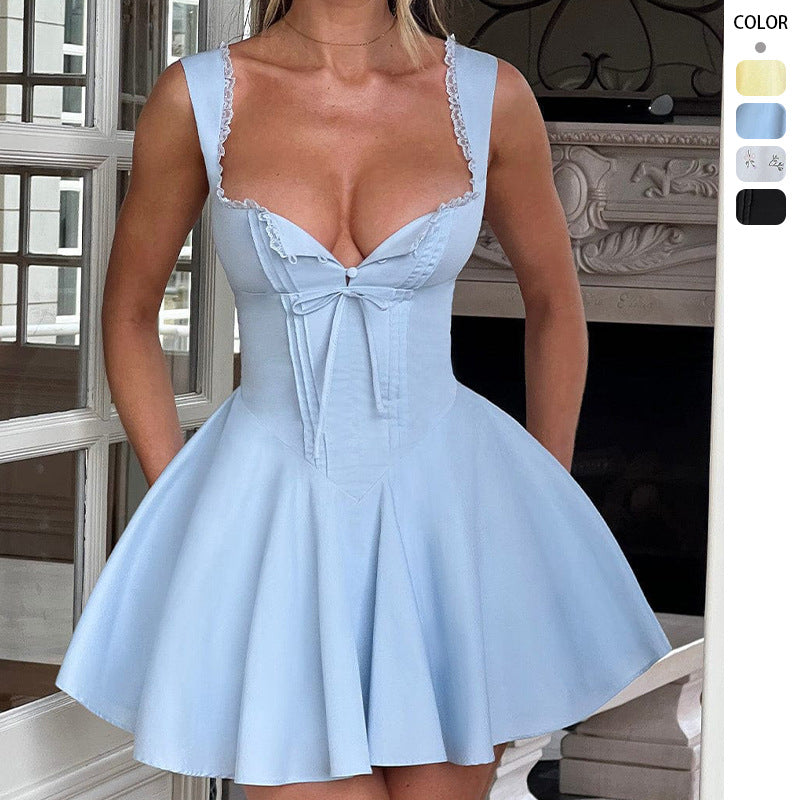 Damen Verspieltes Kurzkleid mit femininer Schnürung und zarten Rüschendetails R&B