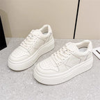 Damen Sneaker mit hohem Plateau und sportlichem Design
