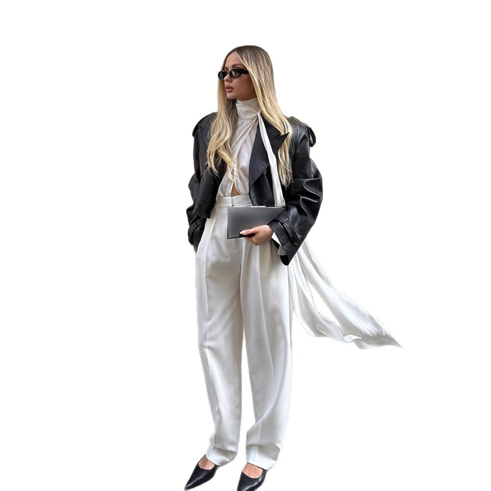 Damen Oversized Kunstlederjacke mit übergroßem Kragen und dekorativen Bindebändern R&B