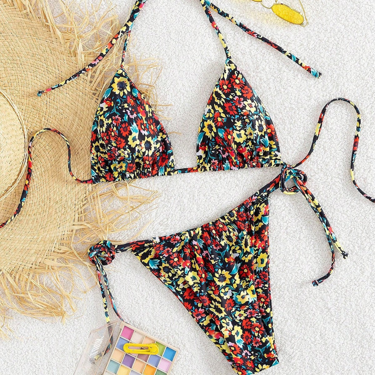 Damen Triangel-Bikini mit verspieltem Blumenmuster