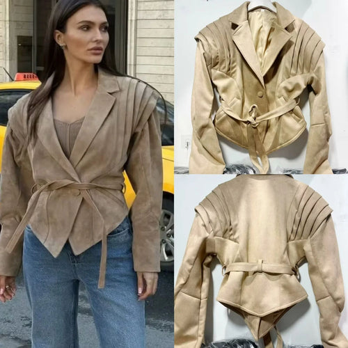 Damen elegante Kunstlederjacke mit Rüschendetails und praktischen Taschen R&B