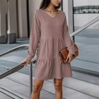 Damen Lockeres V-Ausschnitt Kleid mit Volantdetails R&B