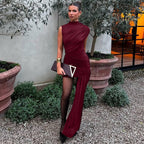 Damen figurumspielendes Cocktailkleid mit asymmetrischem Schnitt und ansprechender Drapierung R&B