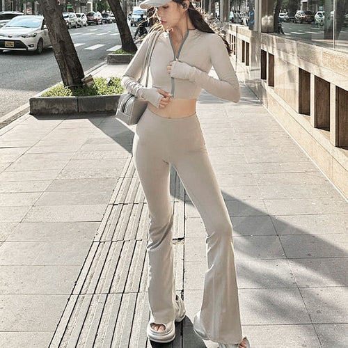 Damen Sportliches Set mit hohem Bund und zippered Crop-Oberteil R&B