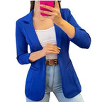 Damen eleganter Blazer mit tailliertem Schnitt und praktischen Taschen