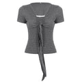 Damen kurzes T-Shirt mit Knoten-Detail und gestreiftem Design R&B