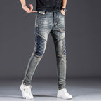 Herren modische Jeans im kreativen Design mit Reißverschlüssen und Detailnähten R&B