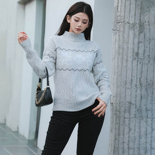Damen kuscheliger Pullover mit hochgelegtem Kragen und winterlichem Motiv R&B
