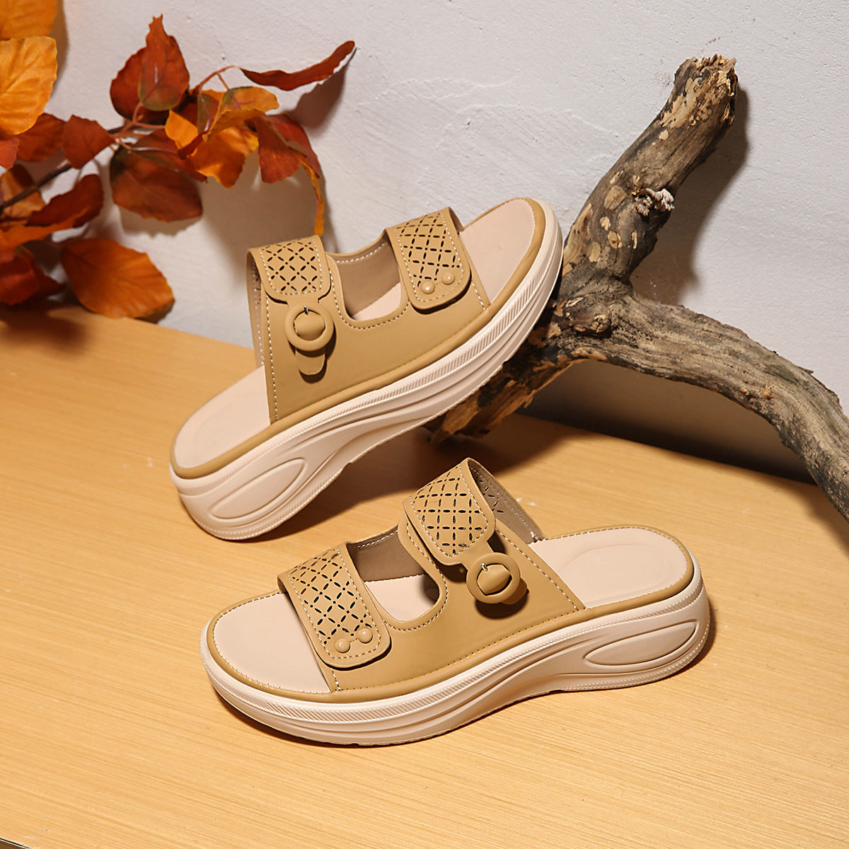 Damen Atmungsaktive Clogs mit modischem Lochdesign und komfortablem Fußbett