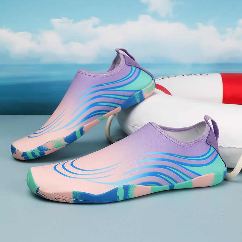 Damen flexible Aquaschuhe mit rutschfester Sohle und elastischem Schnürsystem