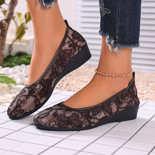 Damen Ballerinas mit filigranem Spitzenbesatz und rutschfester Sohle R&B