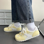 Damen Sportliche Sneakers mit atmungsaktivem Mesh-Obermaterial und flexiblem Sohlenprofil R&B