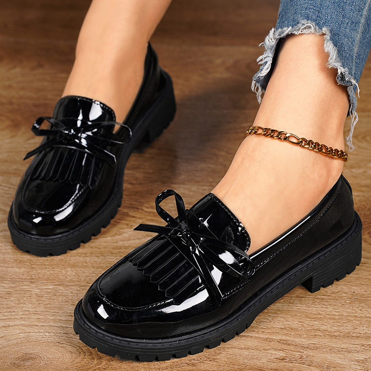 Damen Klassische Loafers mit elegantem Lackfinish und modischem Schleifen-Detail R&B