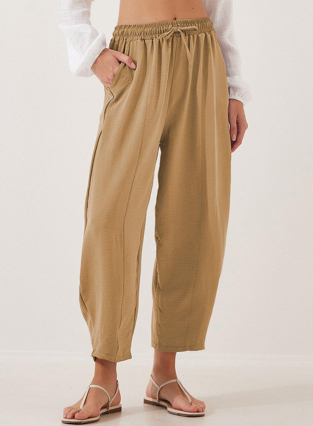 Damen bequeme Freizeithose aus leichtem Stoff mit elastischem Bund und Seitentaschen R&B
