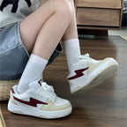 Damen Sportliche Sneaker mit trendigem Design und bequemer Dämpfung R&B