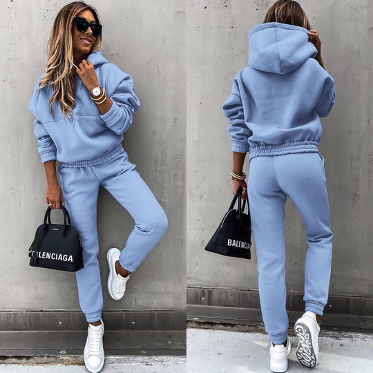 Jogginganzug Damen sportlich aus weichem Material