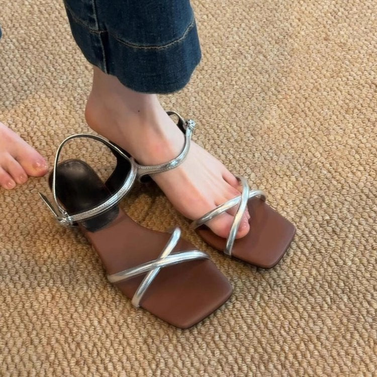 Damen elegante Strandsandalen mit verstellbaren Riemen und komfortablem Fußbett R&B