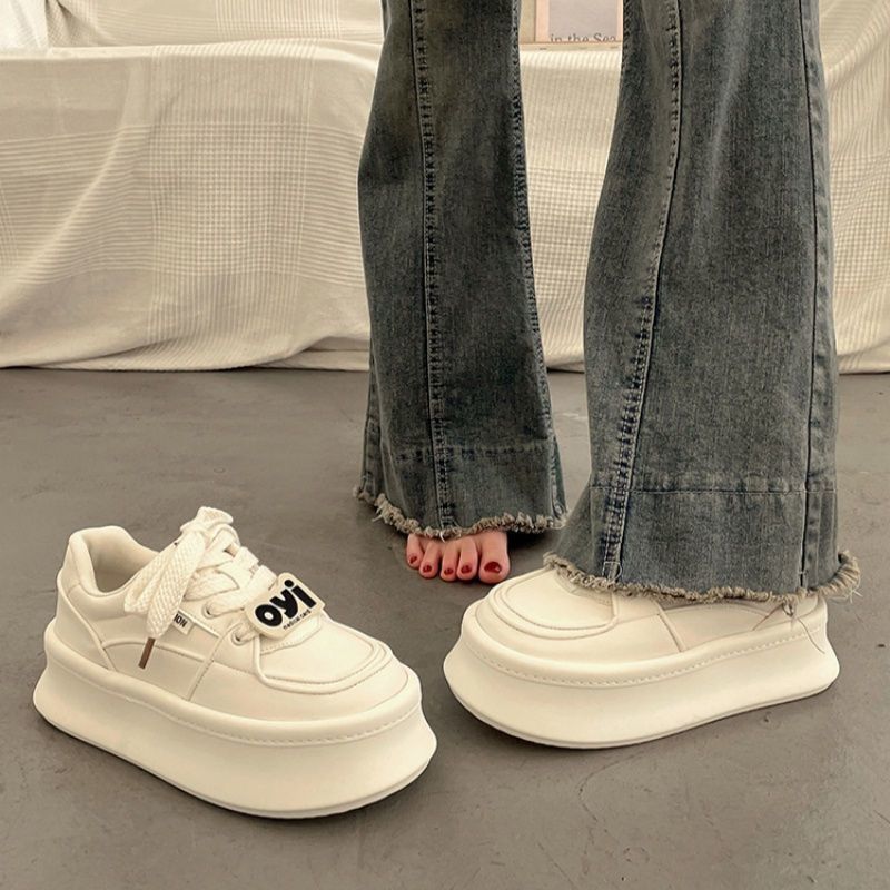 Damen Sportliche Sneakers mit dickem Plateau und modischen Akzenten R&B