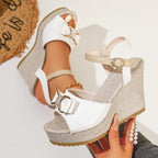 Damen Wedge-Sandalen mit Schmuckdetail und verstellbarem Riemen R&B