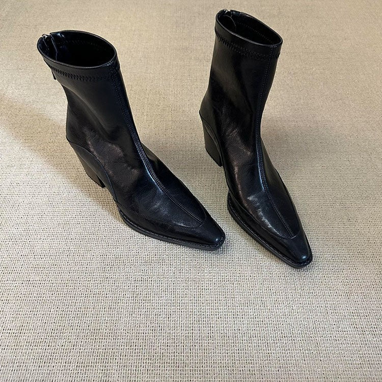 Damen Stiefeletten mit spitz zulaufendem Design und elegantem Blockabsatz