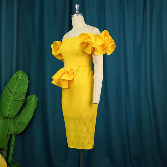 Damen figurbetontes Cocktailkleid mit voluminösen Rüschenärmeln R&B