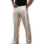 Herren sportliche Trainingshose mit seitlichen Streifen R&B