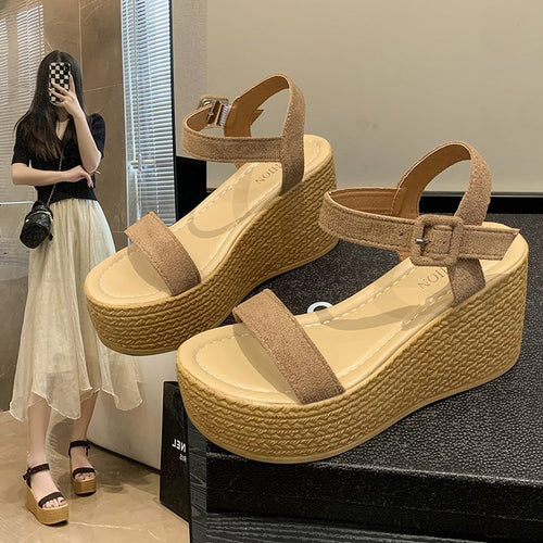 Damen Keil-Sandaletten mit komfortablem Fußbett und elegantem Riemchenverschluss R&B