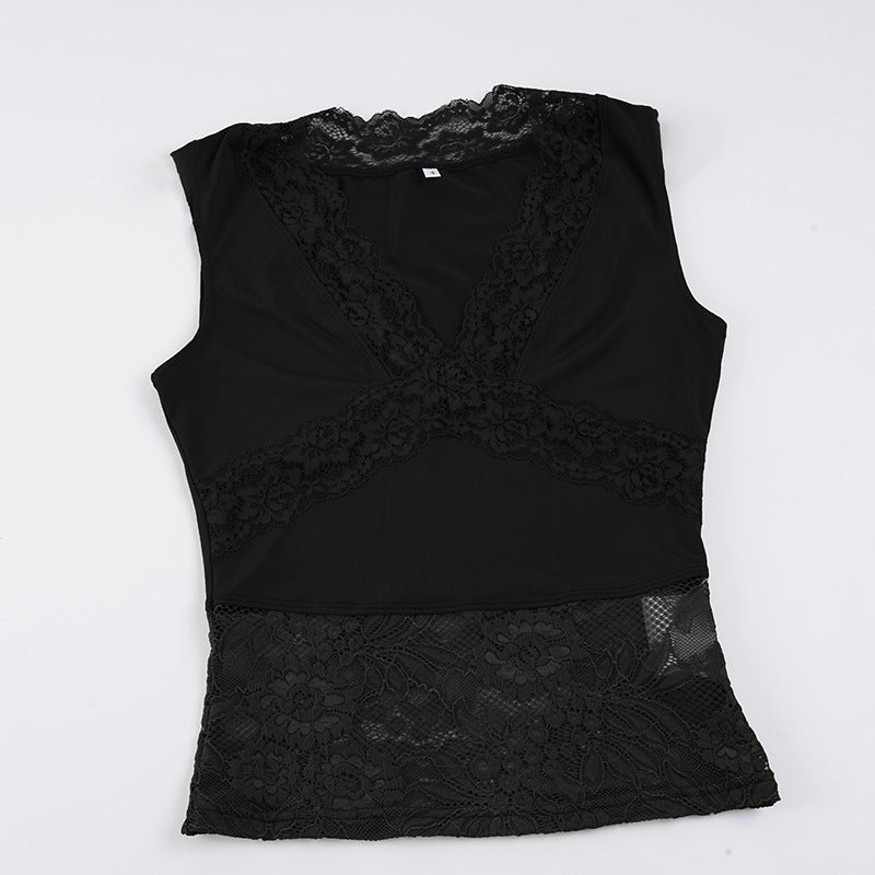 Damen-Spitzen-Tanktop mit tiefem V-Ausschnitt und dekorativen Rüschendetails R&B